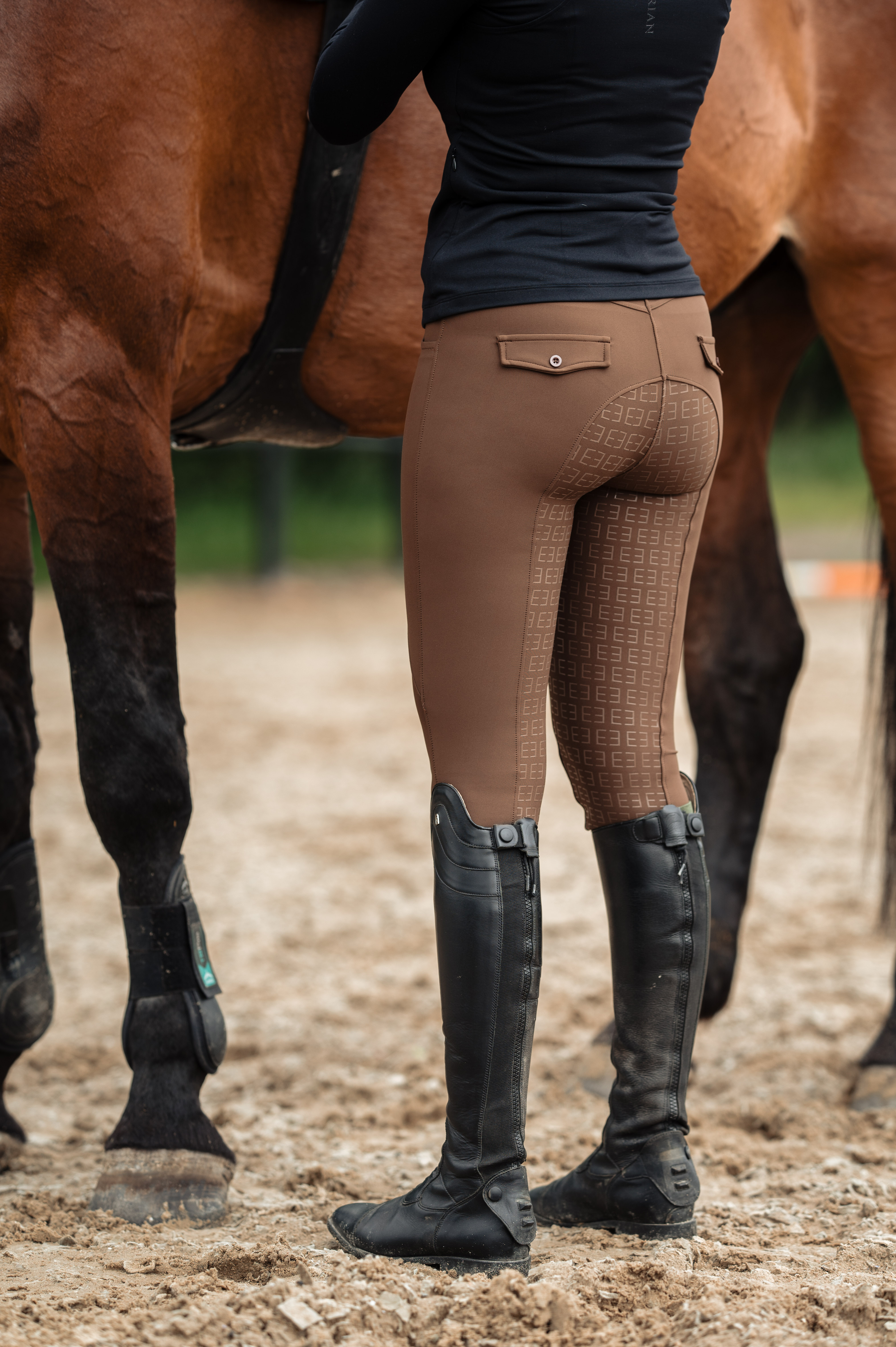 ‘Plain line’ Full grip ridetights | nøddebrun