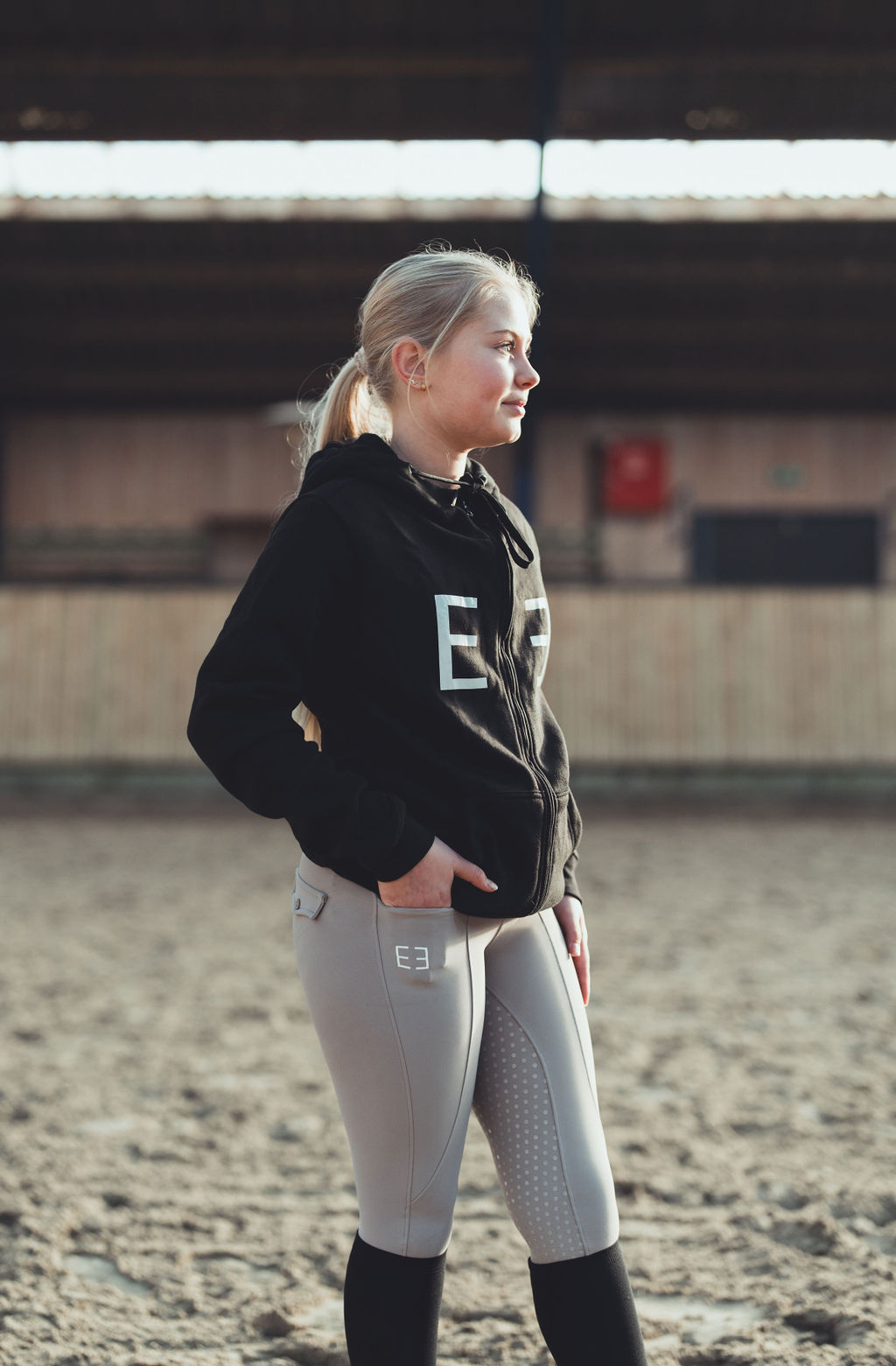 |UDSOLGT| 'Basic line' hoodie | Sort